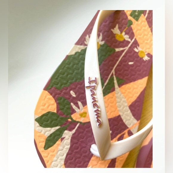 Ipanema Women's Expression Flip Flop - Multi Color Summer Sandal Size 6 … - Picture 3 of 7